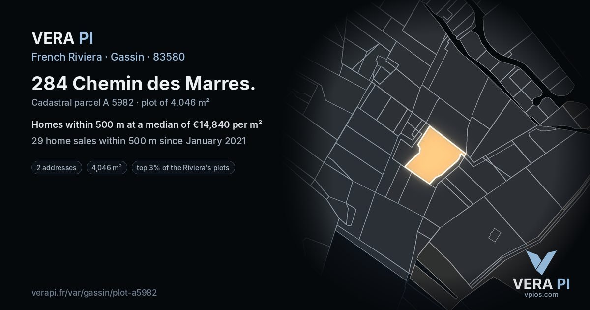 284 Chemin des Marres, Gassin at night – the plot lit, the parcels around coloured by the prices near them