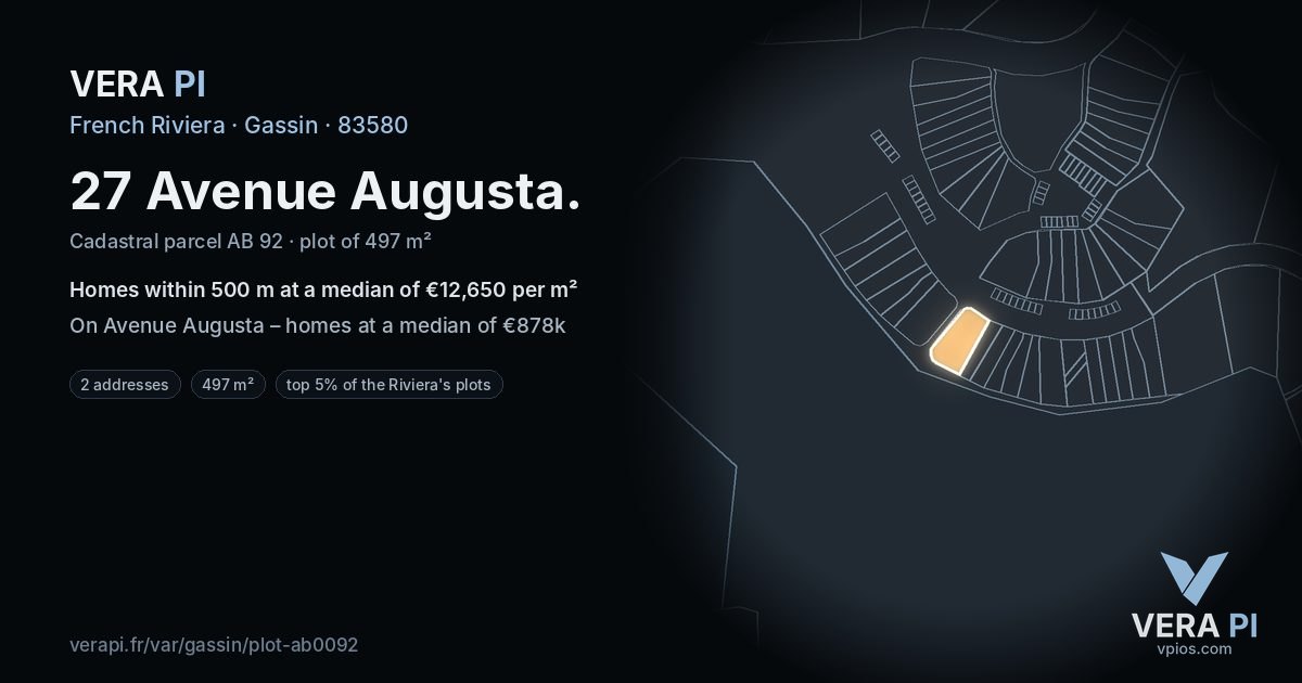 27 Avenue Augusta, Gassin at night – the plot lit, the parcels around coloured by the prices near them