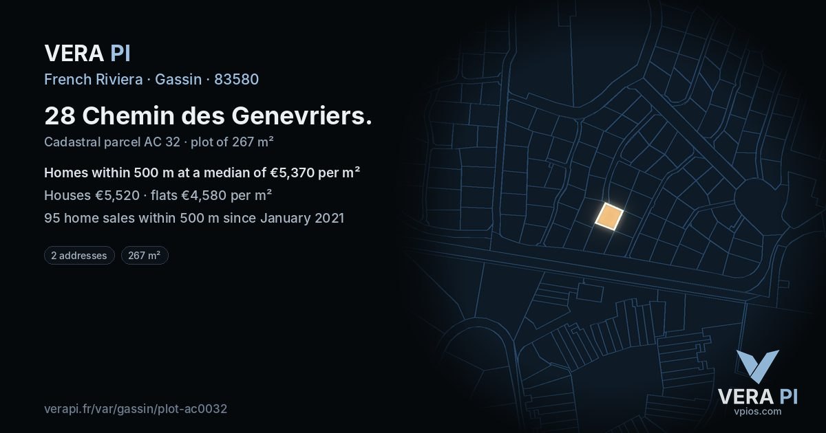 28 Chemin des Genevriers, Gassin at night – the plot lit, the parcels around coloured by the prices near them