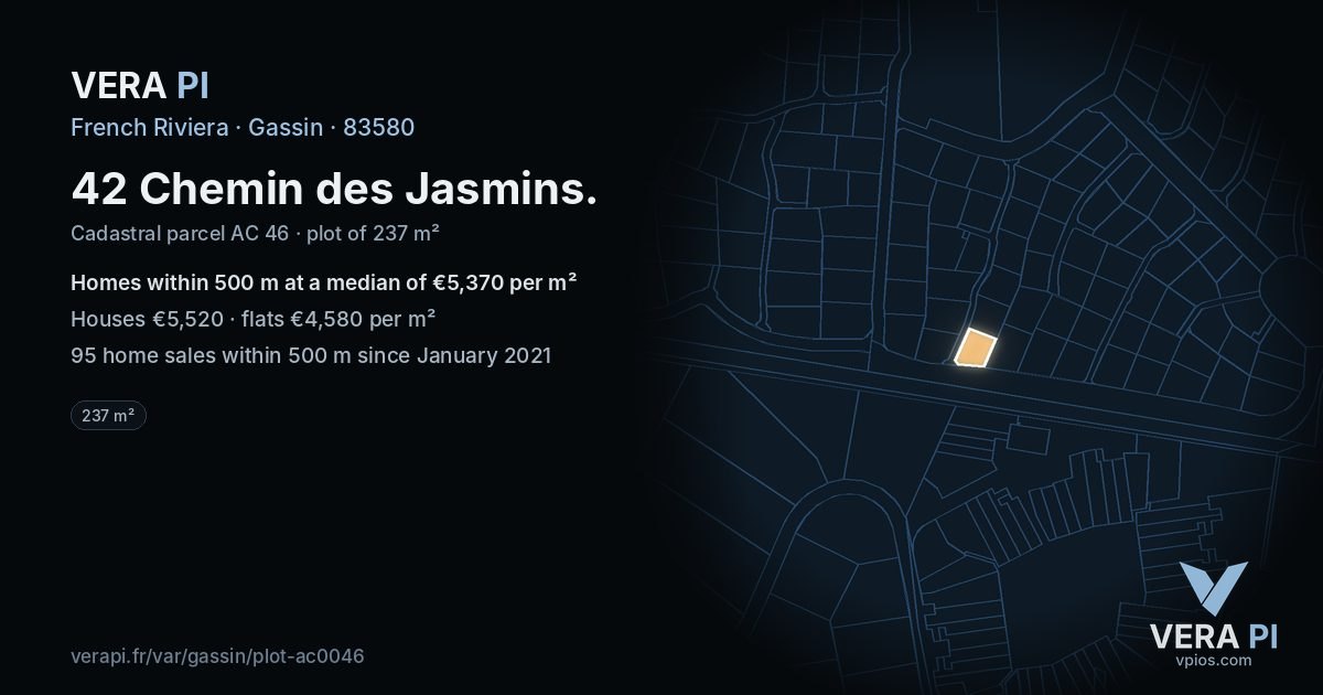 42 Chemin des Jasmins, Gassin at night – the plot lit, the parcels around coloured by the prices near them