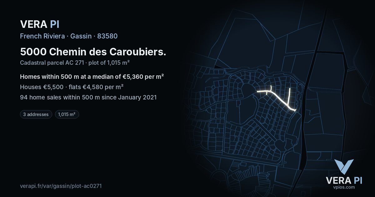 5000 Chemin des Caroubiers, Gassin at night – the plot lit, the parcels around coloured by the prices near them