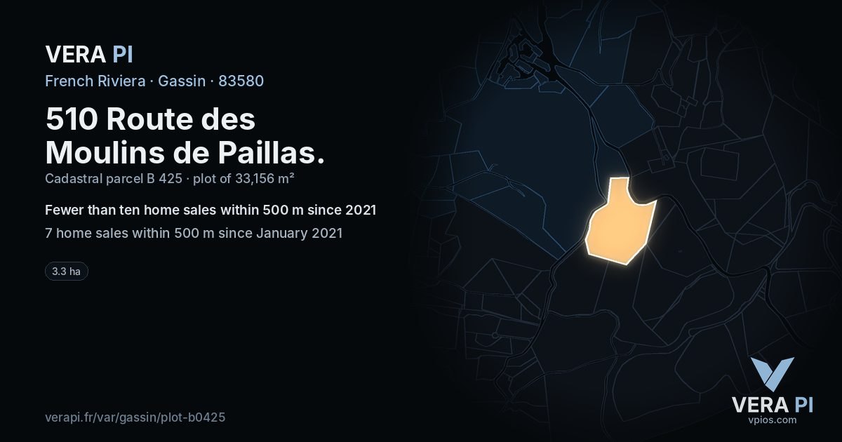510 Route des Moulins de Paillas, Gassin at night – the plot lit, the parcels around coloured by the prices near them