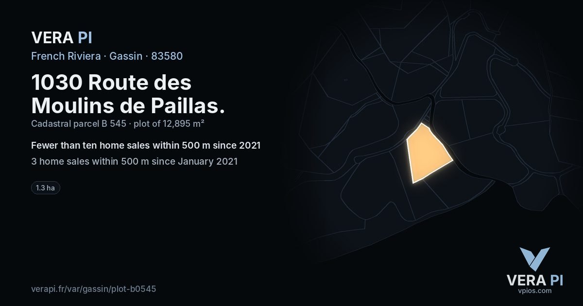1030 Route des Moulins de Paillas, Gassin at night – the plot lit, the parcels around coloured by the prices near them