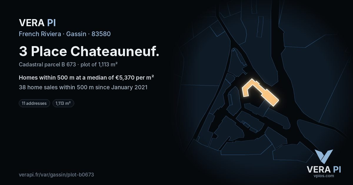 3 Place Chateauneuf, Gassin at night – the plot lit, the parcels around coloured by the prices near them