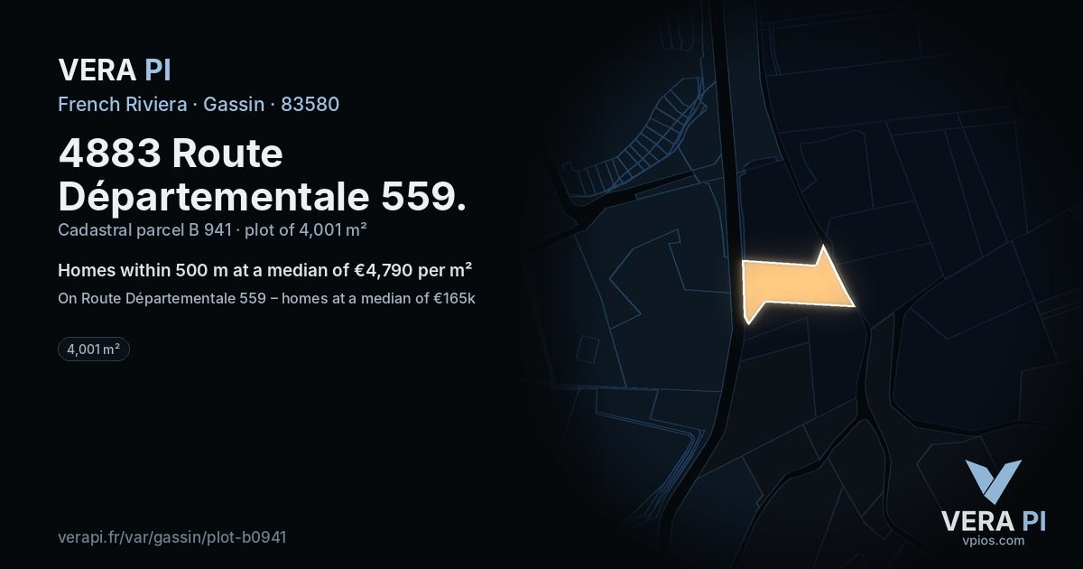 4883 Route Départementale 559, Gassin at night – the plot lit, the parcels around coloured by the prices near them