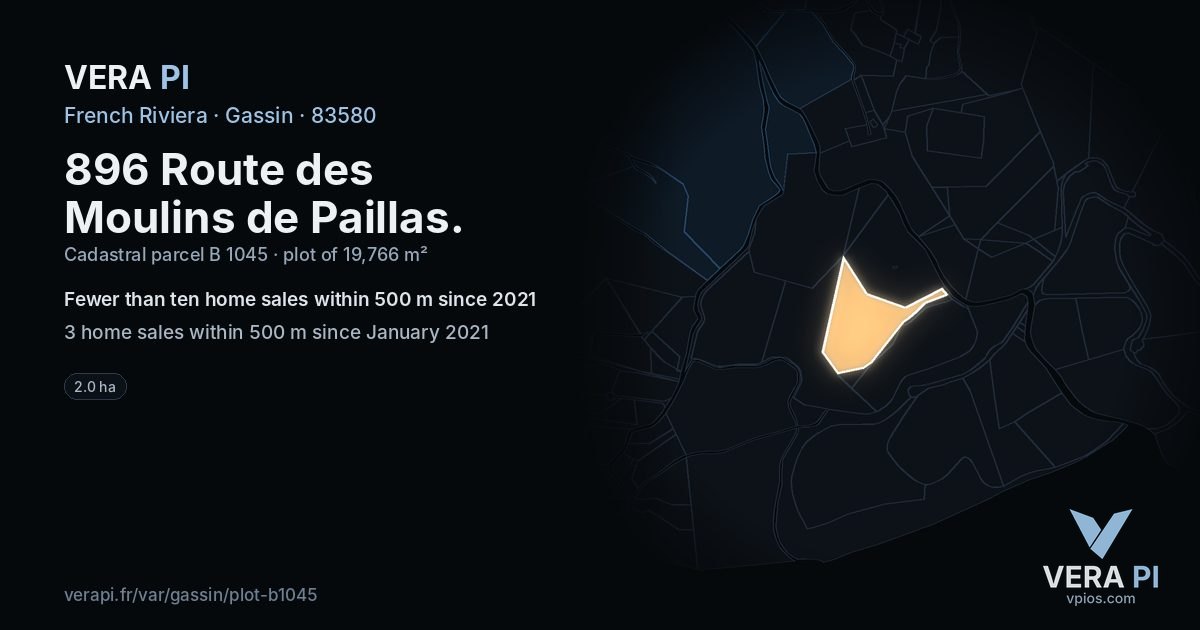 896 Route des Moulins de Paillas, Gassin at night – the plot lit, the parcels around coloured by the prices near them