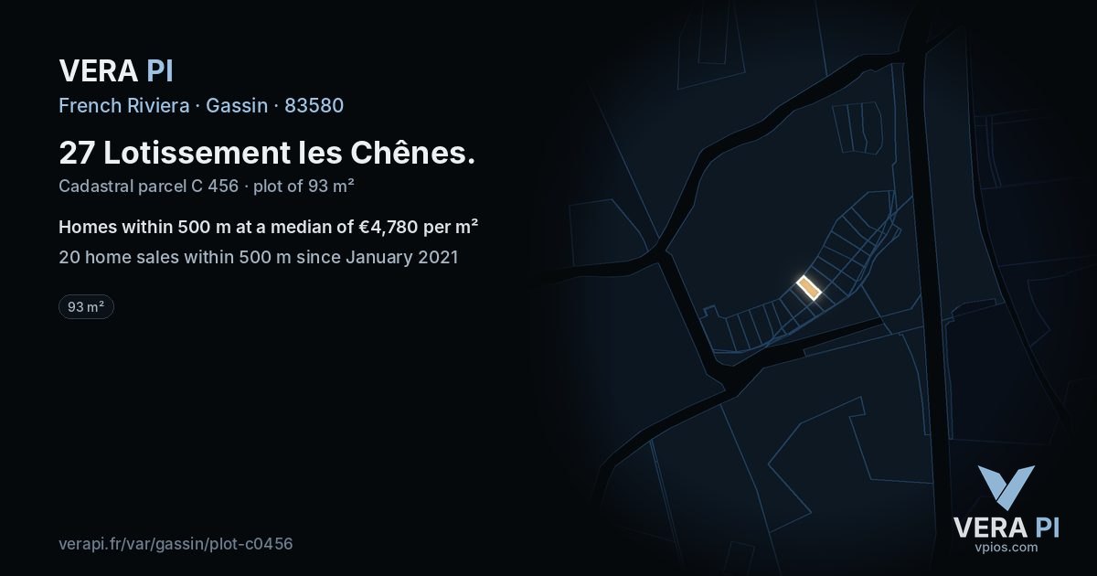 27 Lotissement les Chênes, Gassin at night – the plot lit, the parcels around coloured by the prices near them