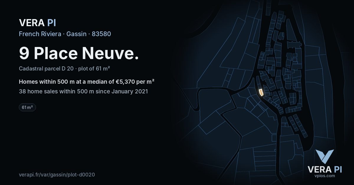 9 Place Neuve, Gassin at night – the plot lit, the parcels around coloured by the prices near them