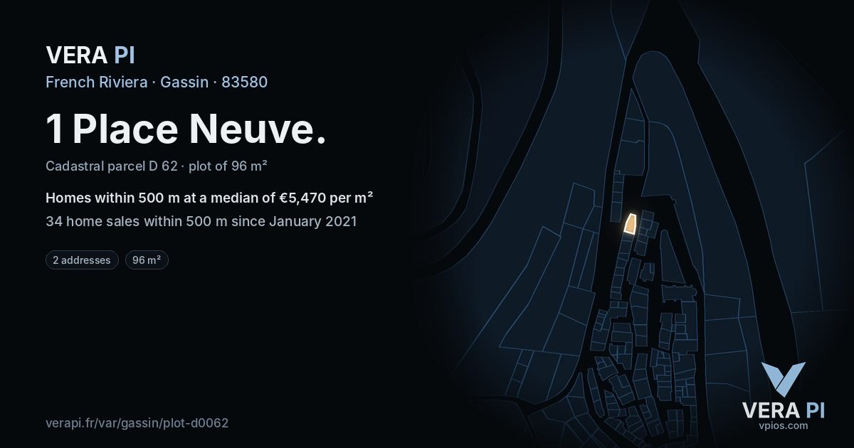 1 Place Neuve, Gassin at night – the plot lit, the parcels around coloured by the prices near them