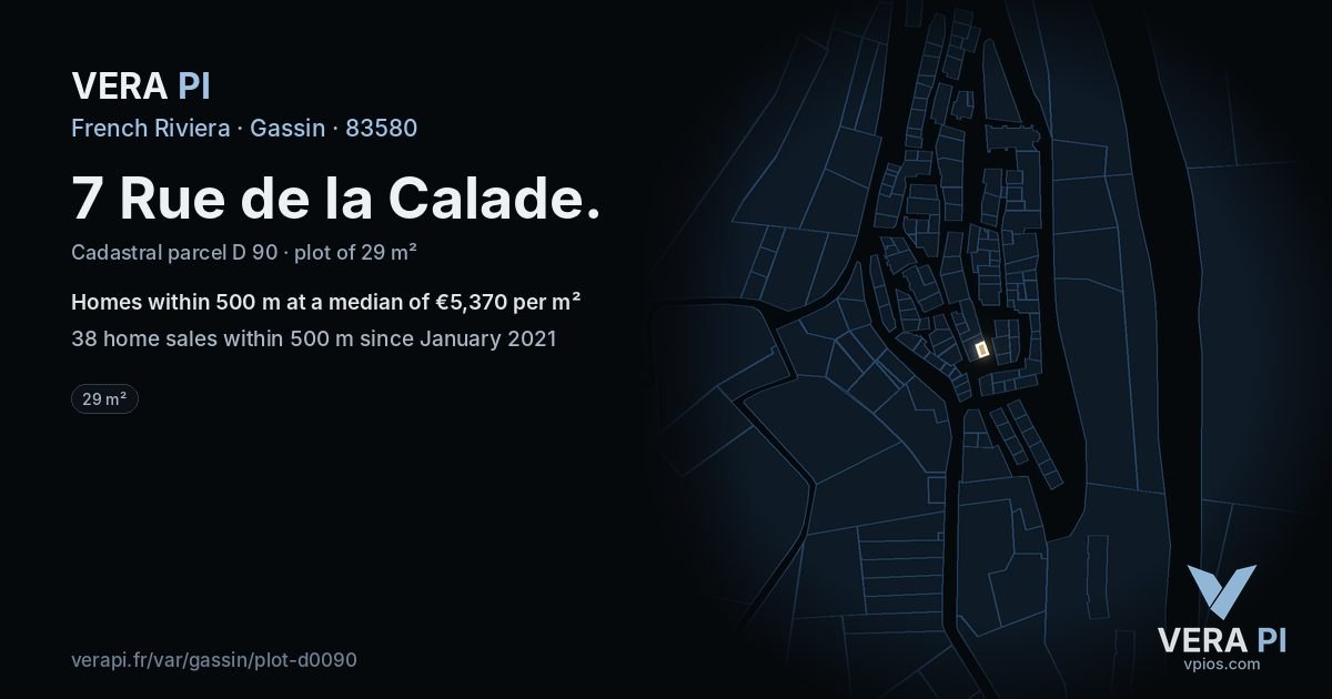 7 Rue de la Calade, Gassin at night – the plot lit, the parcels around coloured by the prices near them