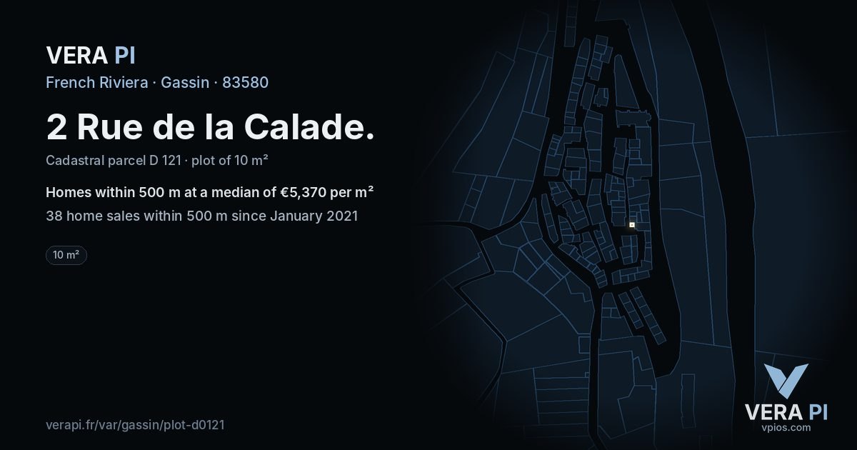 2 Rue de la Calade, Gassin at night – the plot lit, the parcels around coloured by the prices near them
