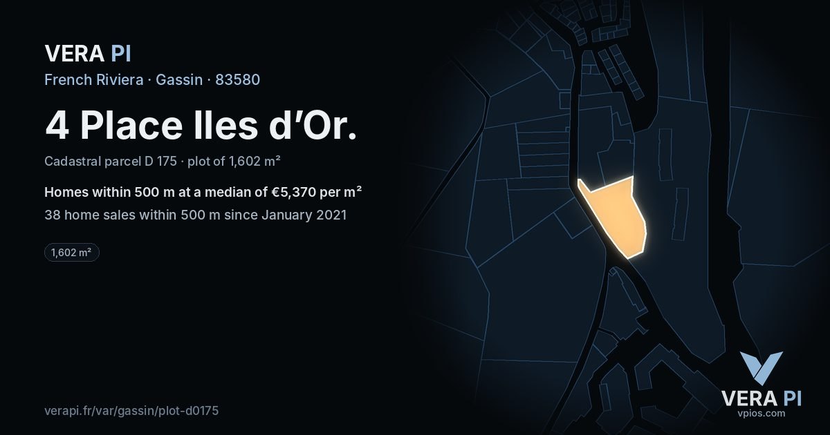 4 Place Iles d’Or, Gassin at night – the plot lit, the parcels around coloured by the prices near them