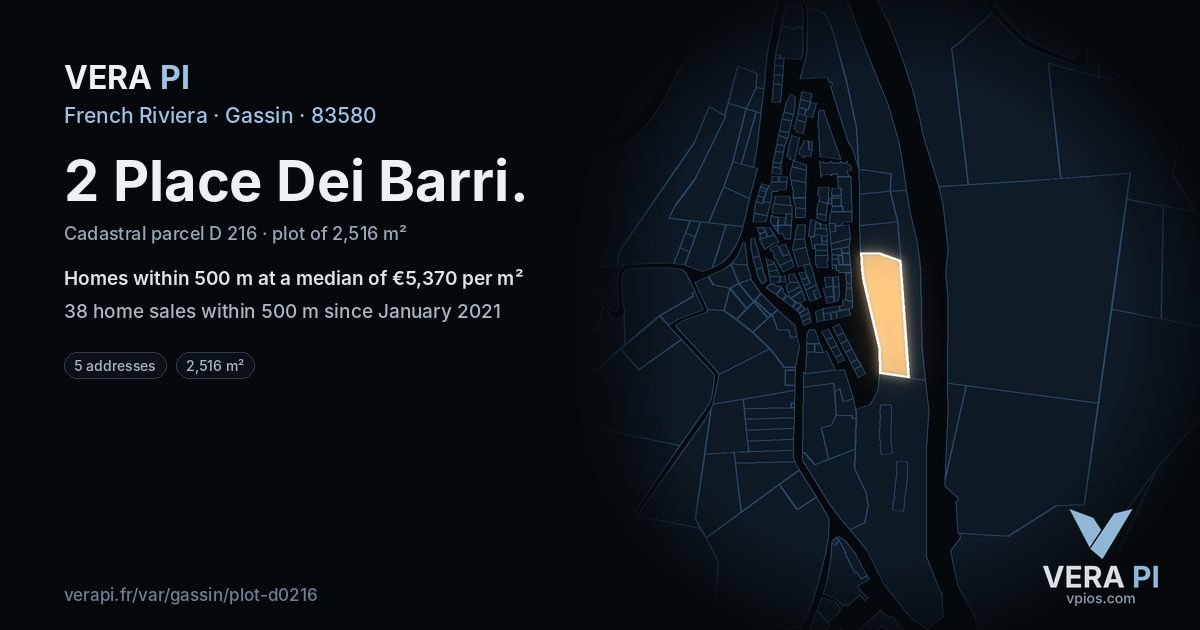 2 Place Dei Barri, Gassin at night – the plot lit, the parcels around coloured by the prices near them