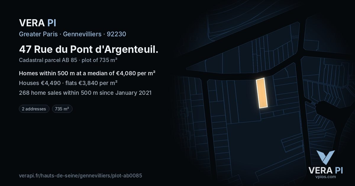 47 Rue du Pont d'Argenteuil, Gennevilliers at night – the plot lit, the parcels around coloured by the prices near them