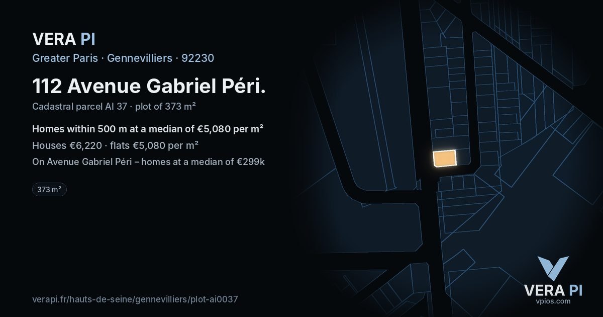 112 Avenue Gabriel Péri, Gennevilliers at night – the plot lit, the parcels around coloured by the prices near them