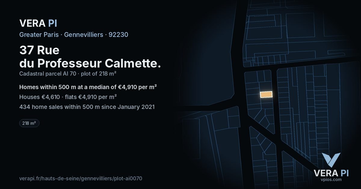 37 Rue du Professeur Calmette, Gennevilliers at night – the plot lit, the parcels around coloured by the prices near them