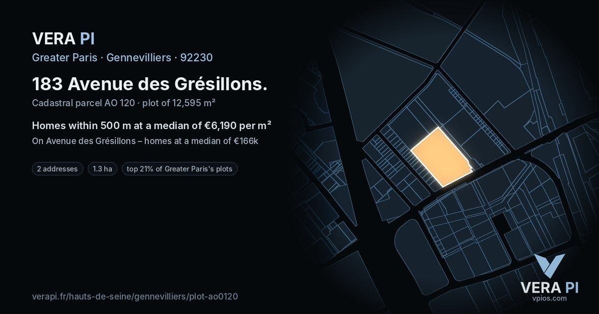 183 Avenue des Grésillons, Gennevilliers at night – the plot lit, the parcels around coloured by the prices near them