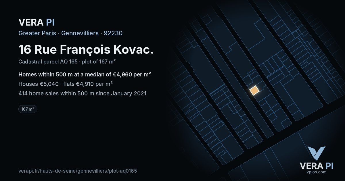 16 Rue François Kovac, Gennevilliers at night – the plot lit, the parcels around coloured by the prices near them