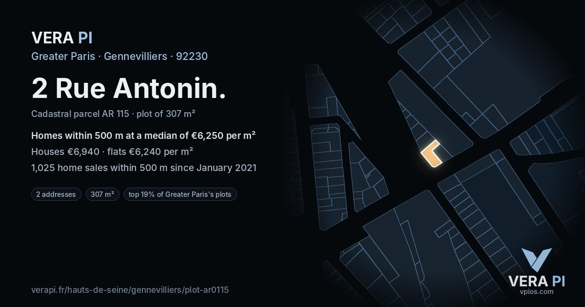 2 Rue Antonin, Gennevilliers at night – the plot lit, the parcels around coloured by the prices near them