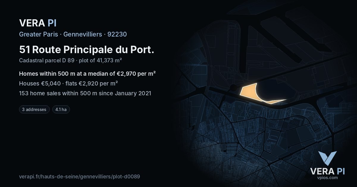 51 Route Principale du Port, Gennevilliers at night – the plot lit, the parcels around coloured by the prices near them
