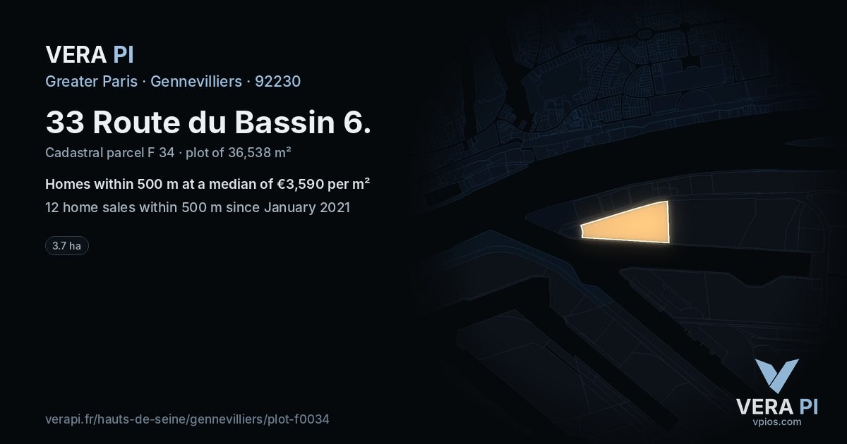 33 Route du Bassin 6, Gennevilliers at night – the plot lit, the parcels around coloured by the prices near them
