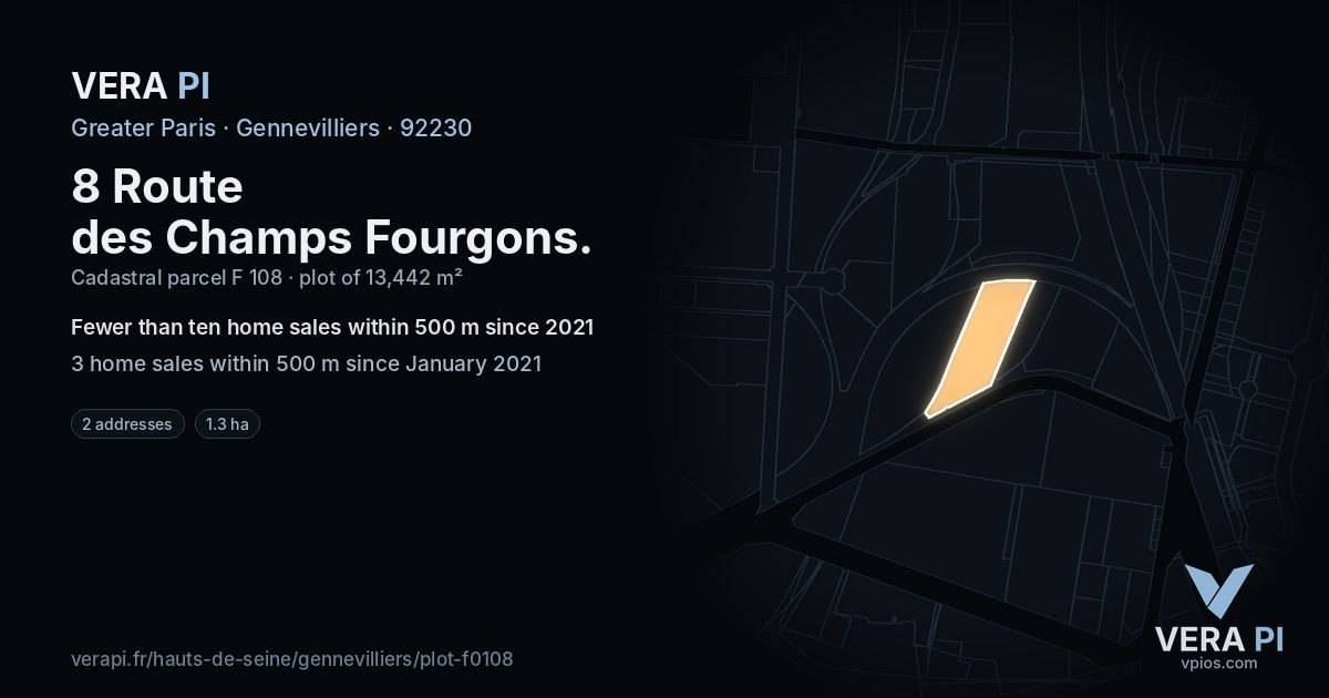 8 Route des Champs Fourgons, Gennevilliers at night – the plot lit, the parcels around coloured by the prices near them