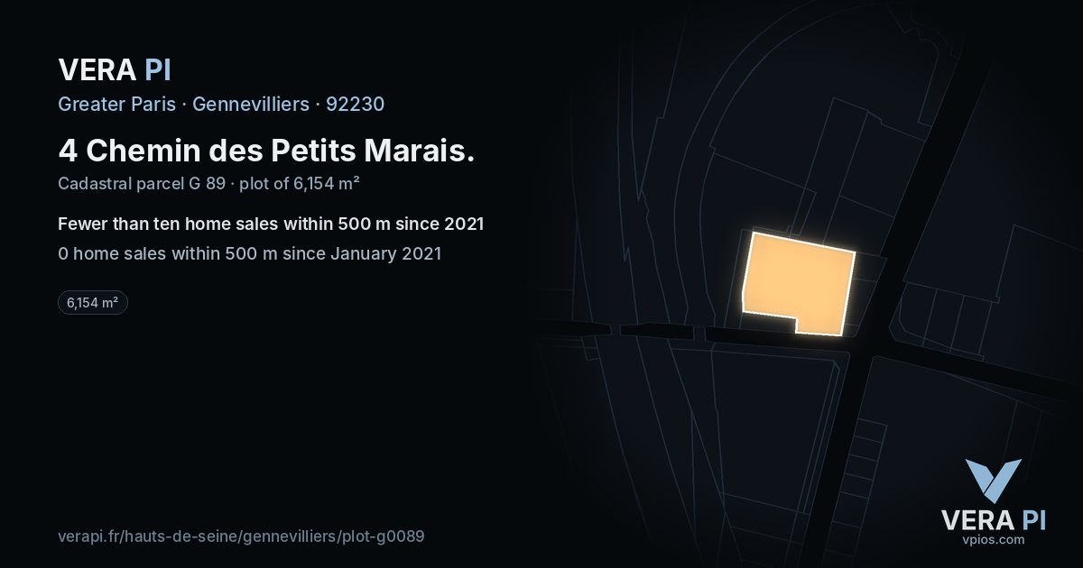4 Chemin des Petits Marais, Gennevilliers at night – the plot lit, the parcels around coloured by the prices near them