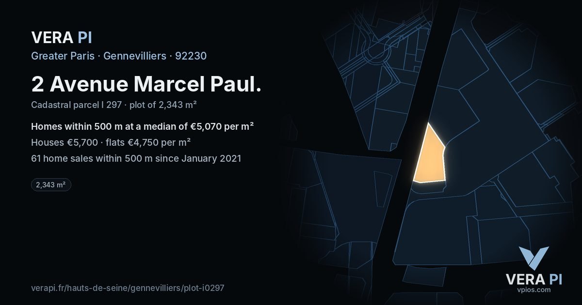 2 Avenue Marcel Paul, Gennevilliers at night – the plot lit, the parcels around coloured by the prices near them