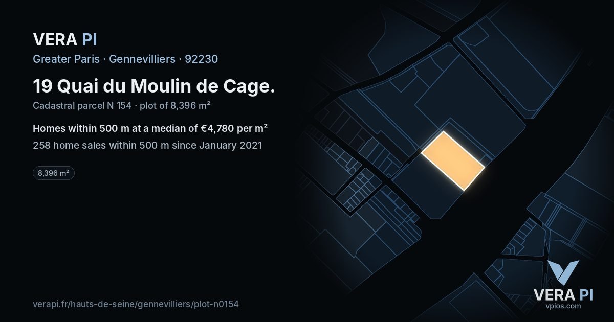 19 Quai du Moulin de Cage, Gennevilliers at night – the plot lit, the parcels around coloured by the prices near them