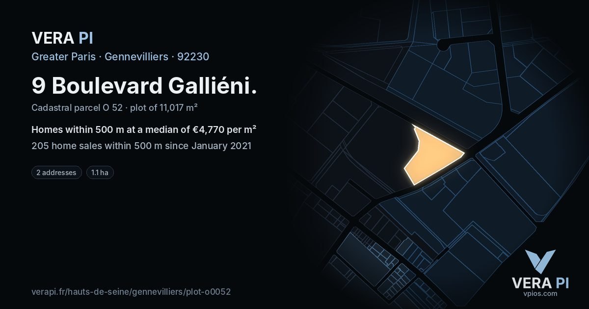 9 Boulevard Galliéni, Gennevilliers at night – the plot lit, the parcels around coloured by the prices near them