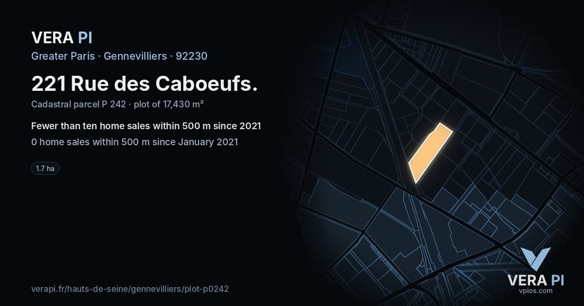 221 Rue des Caboeufs, Gennevilliers at night – the plot lit, the parcels around coloured by the prices near them