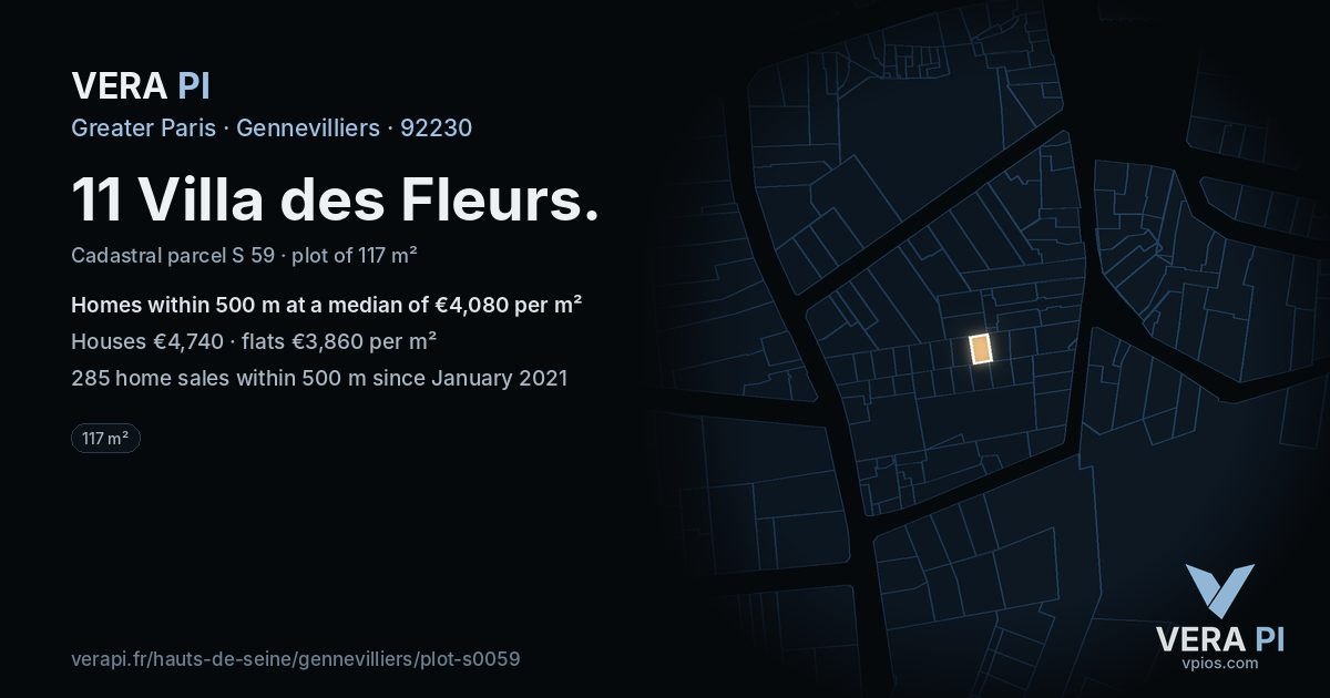 11 Villa des Fleurs, Gennevilliers at night – the plot lit, the parcels around coloured by the prices near them