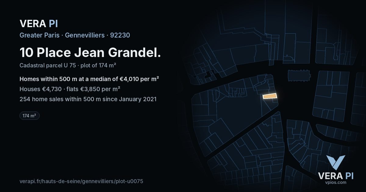 10 Place Jean Grandel, Gennevilliers at night – the plot lit, the parcels around coloured by the prices near them