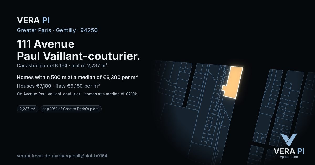 111 Avenue Paul Vaillant-couturier, Gentilly at night – the plot lit, the parcels around coloured by the prices near them