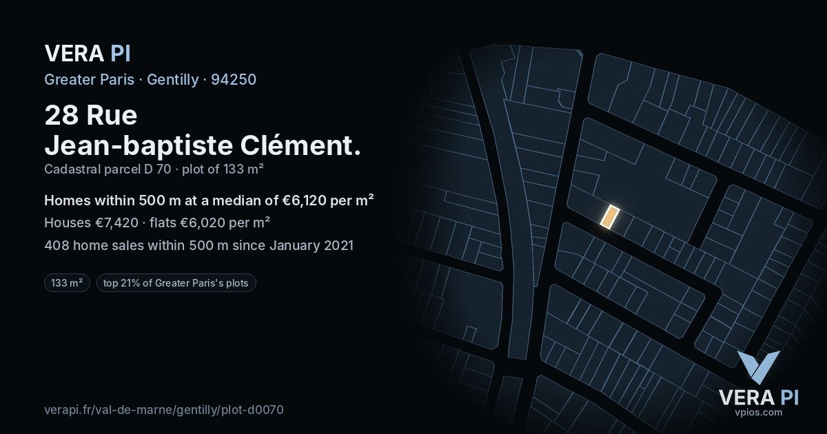 28 Rue Jean-baptiste Clément, Gentilly at night – the plot lit, the parcels around coloured by the prices near them