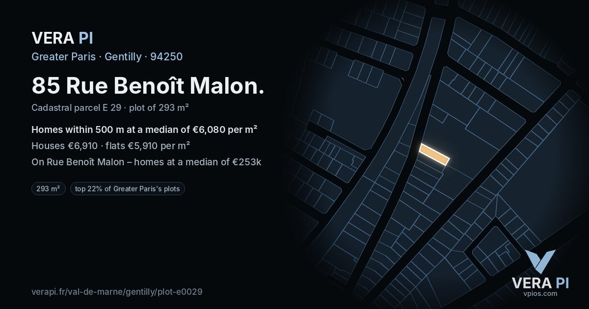 85 Rue Benoît Malon, Gentilly at night – the plot lit, the parcels around coloured by the prices near them