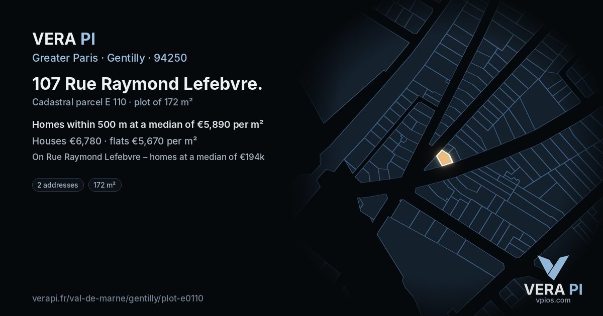 107 Rue Raymond Lefebvre, Gentilly at night – the plot lit, the parcels around coloured by the prices near them