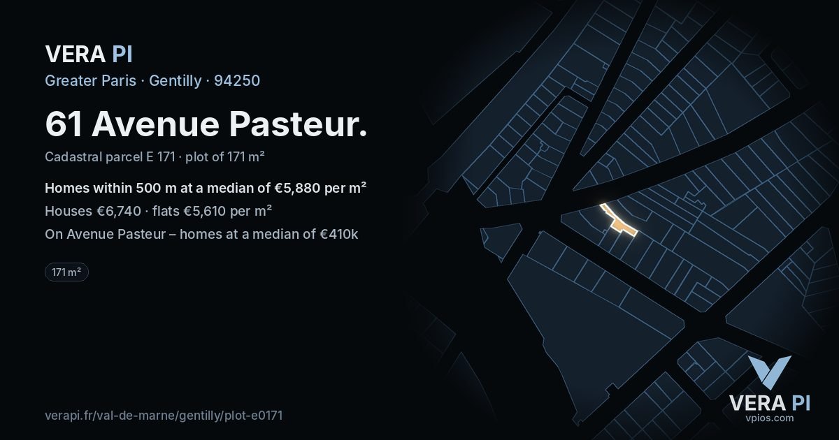 61 Avenue Pasteur, Gentilly at night – the plot lit, the parcels around coloured by the prices near them