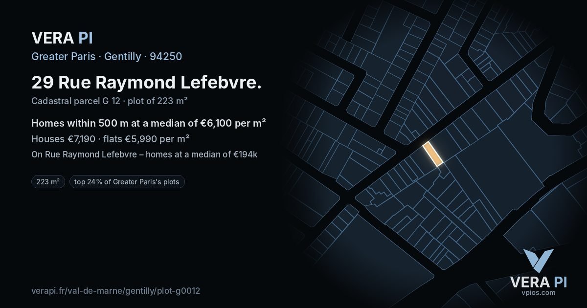 29 Rue Raymond Lefebvre, Gentilly at night – the plot lit, the parcels around coloured by the prices near them
