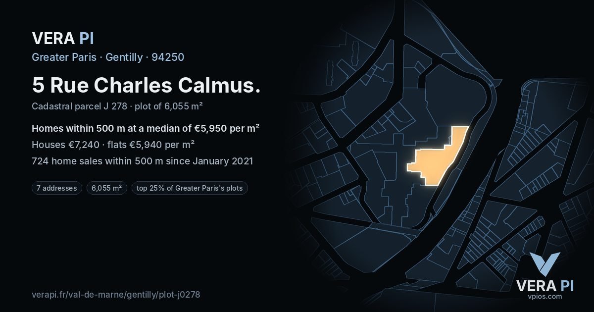 5 Rue Charles Calmus, Gentilly at night – the plot lit, the parcels around coloured by the prices near them