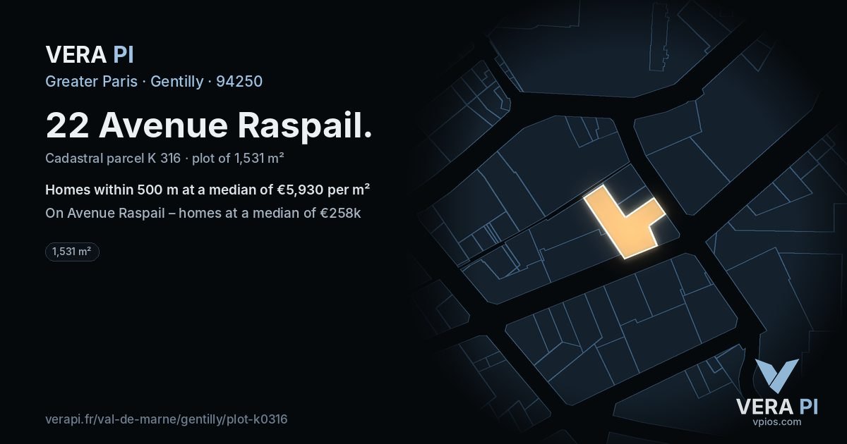 22 Avenue Raspail, Gentilly at night – the plot lit, the parcels around coloured by the prices near them