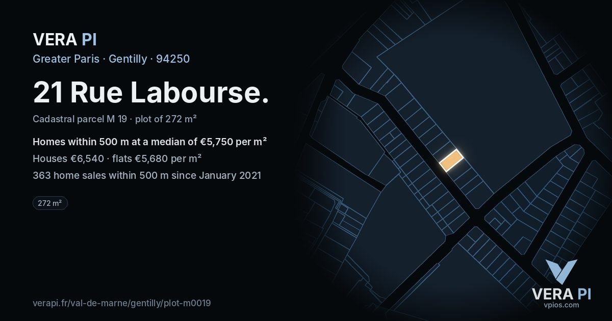 21 Rue Labourse, Gentilly at night – the plot lit, the parcels around coloured by the prices near them