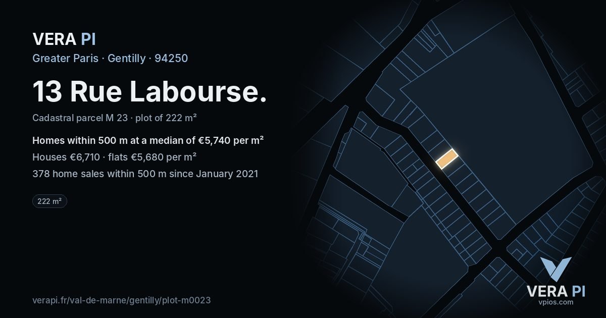 13 Rue Labourse, Gentilly at night – the plot lit, the parcels around coloured by the prices near them