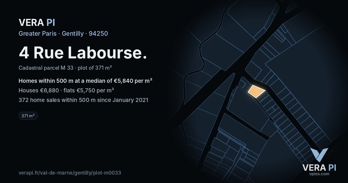 4 Rue Labourse, Gentilly at night – the plot lit, the parcels around coloured by the prices near them
