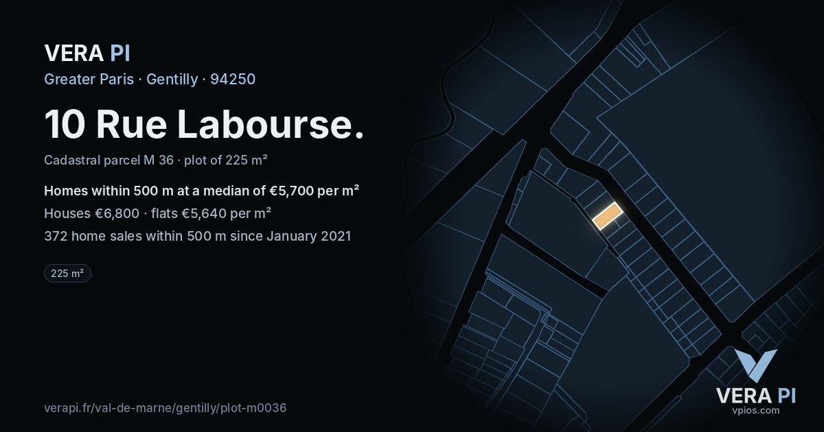 10 Rue Labourse, Gentilly at night – the plot lit, the parcels around coloured by the prices near them