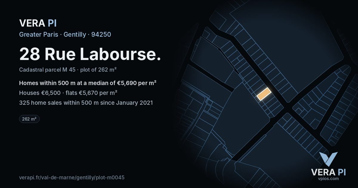 28 Rue Labourse, Gentilly at night – the plot lit, the parcels around coloured by the prices near them