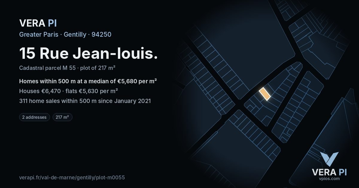 15 Rue Jean-louis, Gentilly at night – the plot lit, the parcels around coloured by the prices near them