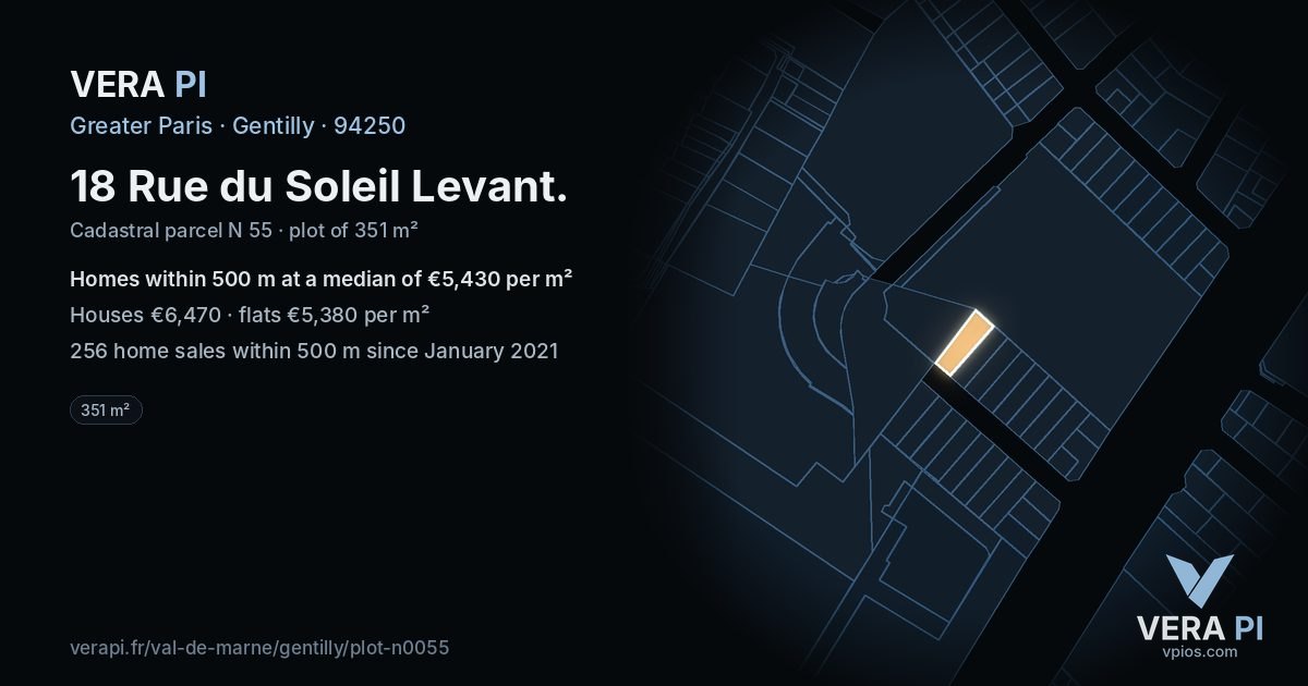 18 Rue du Soleil Levant, Gentilly at night – the plot lit, the parcels around coloured by the prices near them
