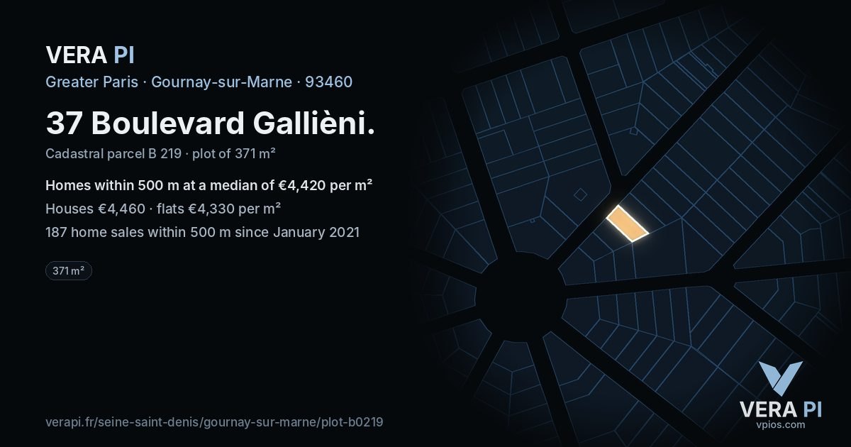 37 Boulevard Gallièni, Gournay-sur-Marne at night – the plot lit, the parcels around coloured by the prices near them
