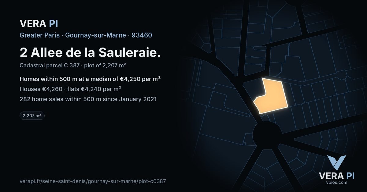 2 Allee de la Sauleraie, Gournay-sur-Marne at night – the plot lit, the parcels around coloured by the prices near them